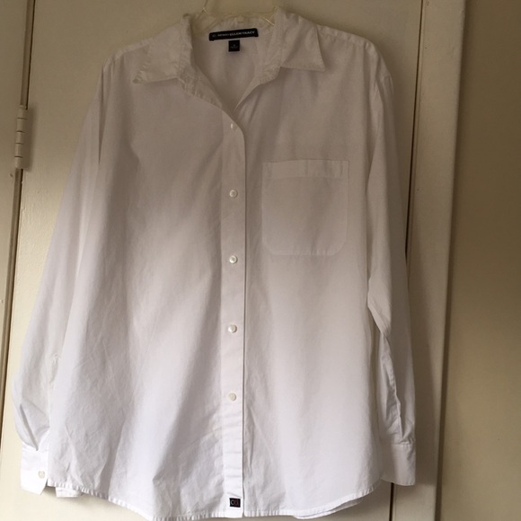Ellen Tracy Tops - Button down white long sleeves shirt